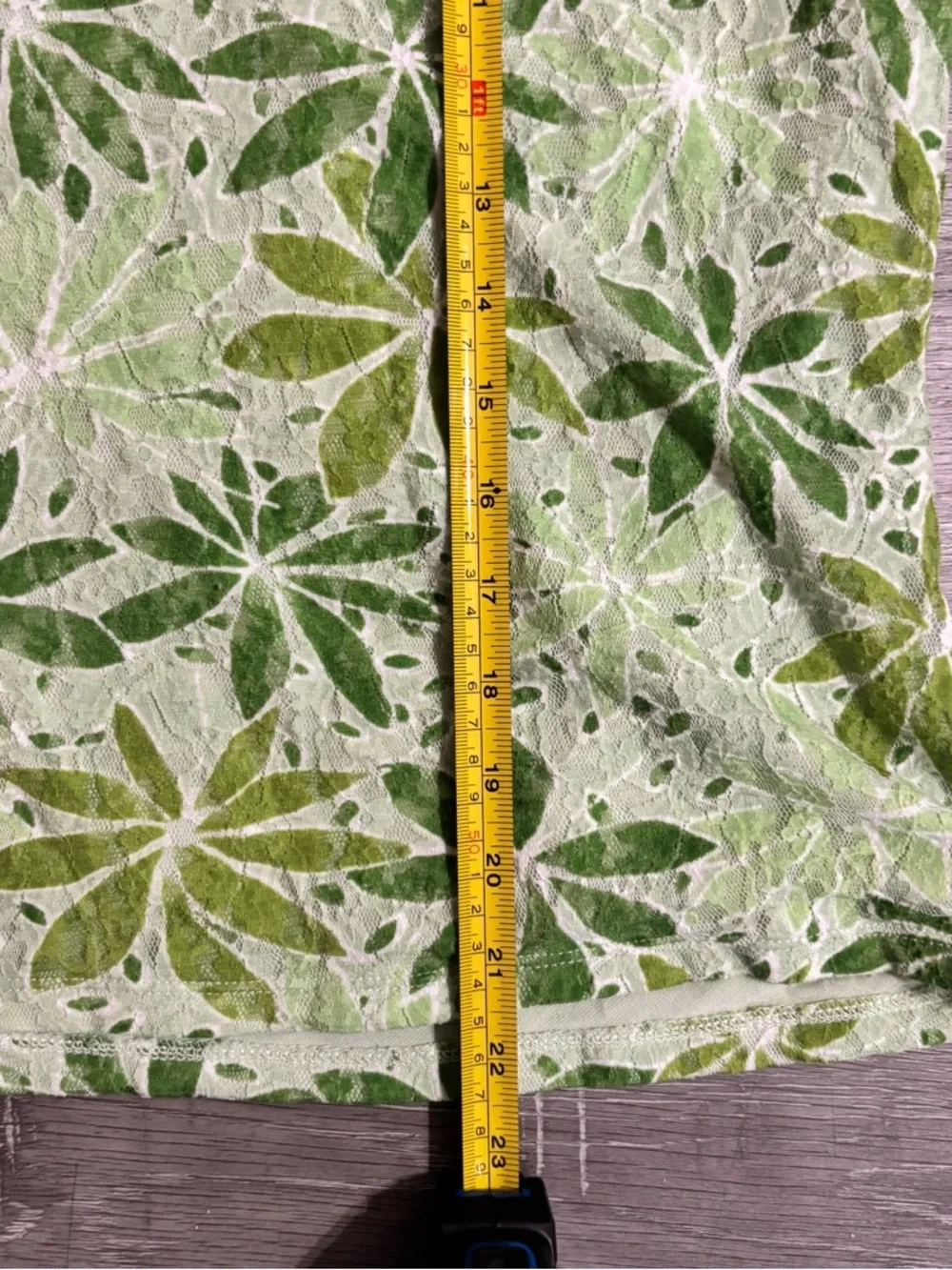 Key Lime Green Resortwear Spring Size Medium Top Summer - Picture 7 of 7